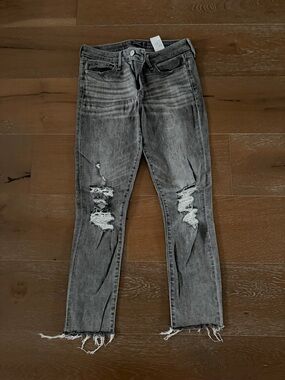 AbrecromGray Distressed High-Rise Women's Jeans